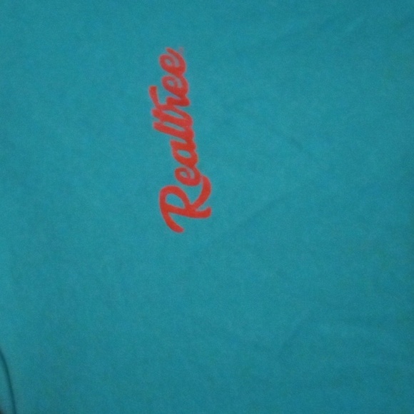 🟢BOGO🟢Real tree Shirt - Picture 2 of 4